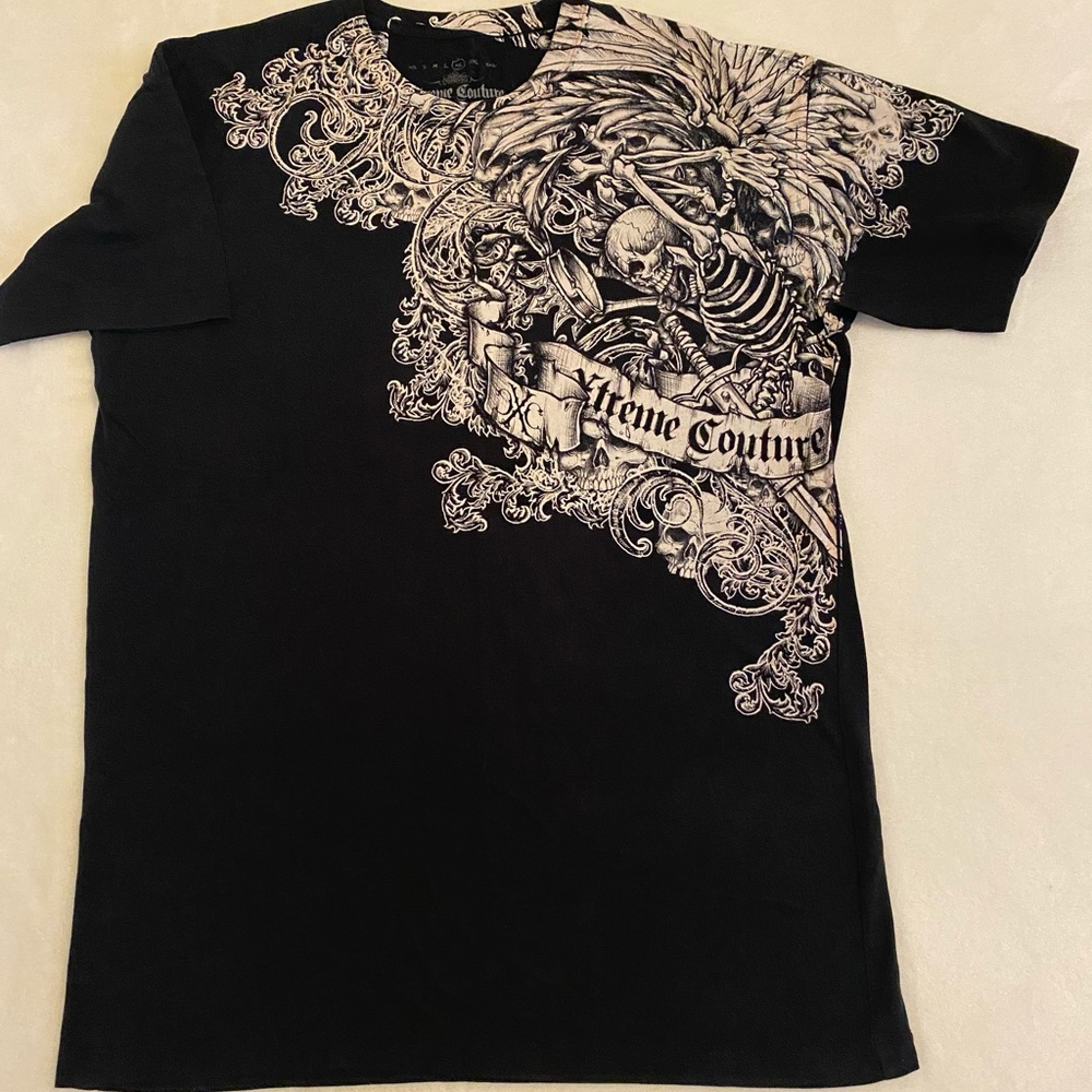 Men’s XL Extreme Couture Tee